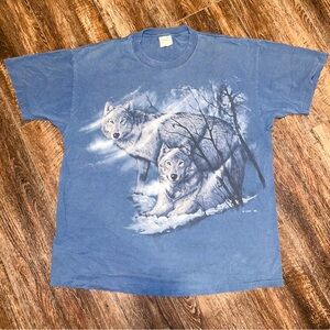 Blue Wolf Graphic T-Shirt